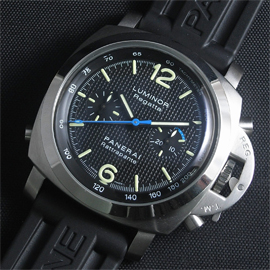 PANERAI ルミノール レガッタ ラトラパランテ PAM00286 コピー時計の紹介