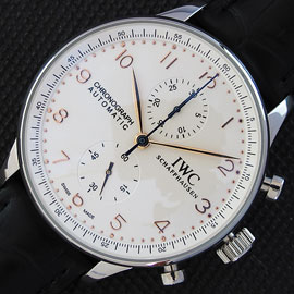 IWCポルトギーゼ・ クロノグラフ IW3714電池式ムーブメント