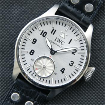 IWC ビッグ パイロット ，Asian 21600振動ムーブメント搭載！(手巻き)