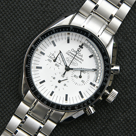 安心注文 OMEGA スピードマスター ムーンウォッチ プロフェッショナル クォーツ 42mm ホワイト ネジコミ式