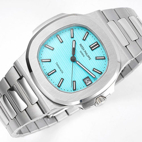 【PPF製】パテック フィリップコピー 5711/1A-018 ノーチラス ティファニーブルー “Tiffany & Co.” 高級腕時計