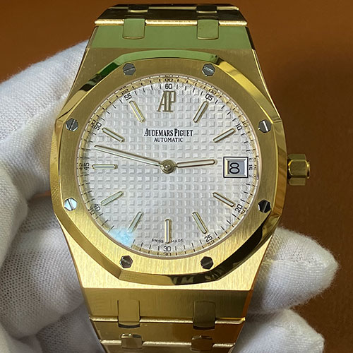 AUDEMARS PIGUET 人気コピー ロイヤルオーク15202BA.OO.0944BA.01 ジャンボ エクストラシン 39mm イエローゴールド