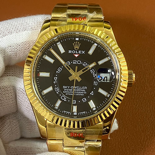 自社製腕時計ロレックス スカイドゥエラー M326938-0004 18Kゴールデン