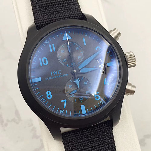 ブランドコピーIWC パイロットウォッチ クロノグラフ トップガン ブティック限定 IW388003