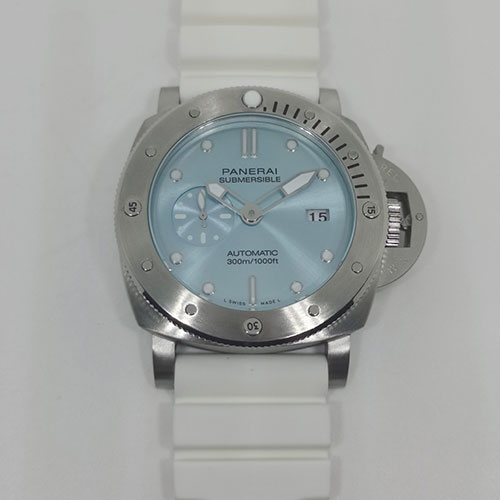 稀少*パネライコピー サブマーシブル クアランタクアトロ ビアンコ 47mm ブルー