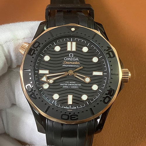 OMEGAコピー 新品 シーマスターダイバー 300M マスタークロノメーター 210.62.44.20.01.001 【 送料無料 】