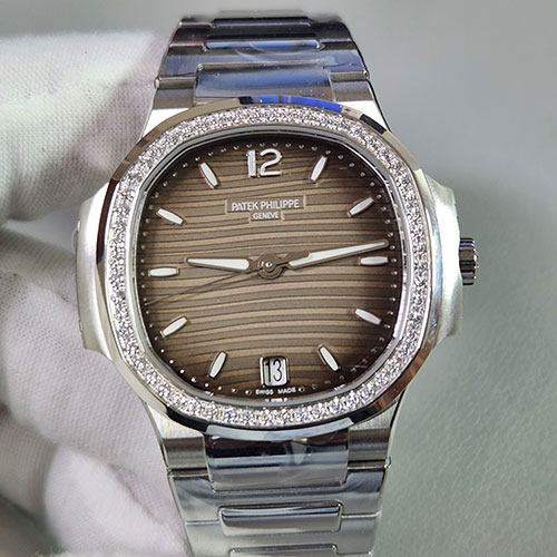 パテック フィリップ ノーチラス 7118/1200A-011(3K製造工場)