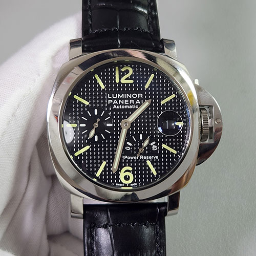 スーパーコピー時計 パネライルミノールパワーリザーブ PAM00090 Asian 21600振動！