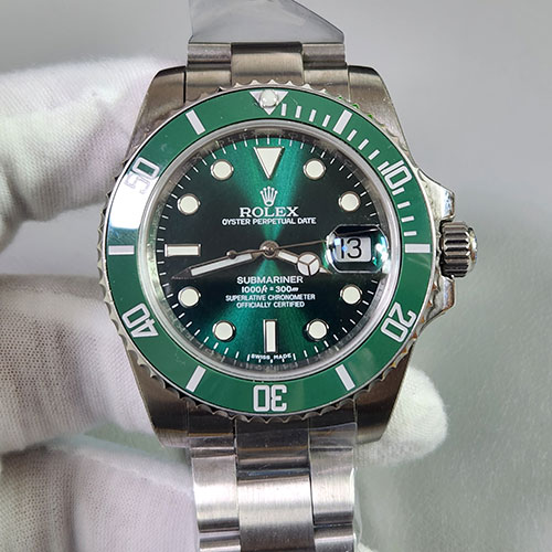 耐久性が高いROLEX サブマリーナー Ref.116610LV ハイエンドモデル Automatic スーパールミナンス グリーン