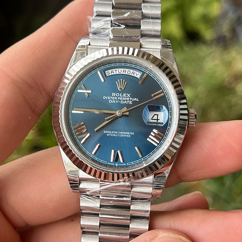【VS製 スーパーコピー時計】ロレックス 228239 デイデイト 40 ブルーローマ 加重版