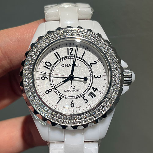 5A工場工場出品 シャネルコピー J12 38MM H0969 ホワイト メンズ 腕時計