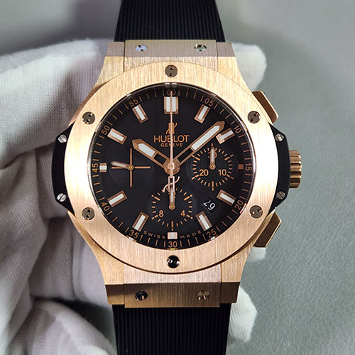 【HB工場 4100搭載】ウブロコピー時計 ビッグバン エボリューション 301.PX.1180.RX ブラック文字盤 人気アイテム