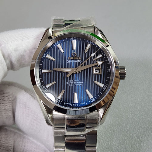 品質良好 オメガ シーマスター アクアテラ-  Japan MIYOTA 8215 ムーブ搭載 41mm ブラック カレンダー  夜光