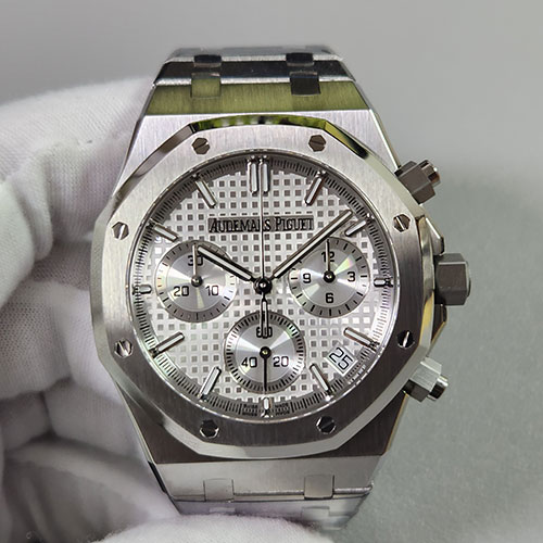 APS工場出品 オーデマピゲコピー ロイヤルオーク クロノグラフ Ref.26240ST.OO.1320ST.07 SS シルバー文字盤 多機能腕時計
