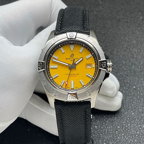 【BLS製】 ブライトリングコピー アベンジャー オートマチック 42 A173283A1I1X1