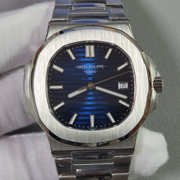 スーパーコピー時計 パテック・フィリップ ノーチラス 5711/1A-010(XT工場)