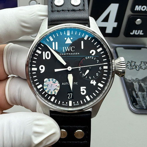 【ZF製 ブラック】IWCコピー インターナショナルウォッチカンパニー パイロットウォッチ ビッグパイロット IW500401 芸能人愛用