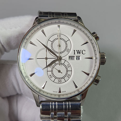 TT製 最新IWCコピー時計 ポルトギーゼクロノクラブ 実用性高い