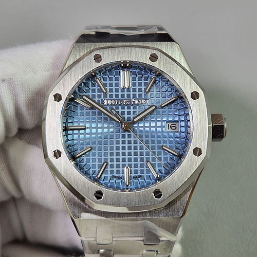 BF オーデマピゲコピー ロイヤルオーク オートマティック 15550ST.OO.1356ST.08 ライトブルー ユニセックス