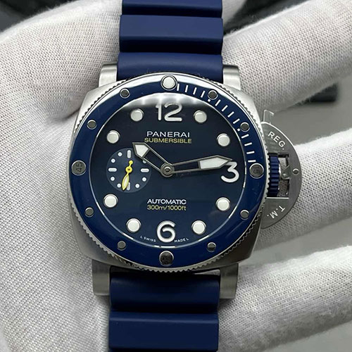 パネライ コピー時計 サブマーシブル クアランタクアトロ マイク・ホーン PAM01676 VS工場