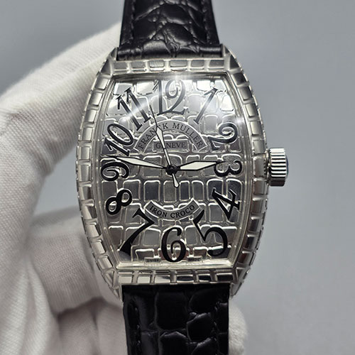 特売価格フランクミュラー トノーカーべックス8880SC(AA製造工場)