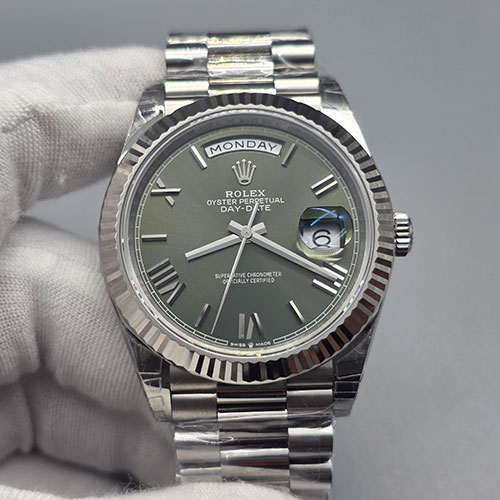 【VS製 スーパーコピー時計加重版】ロレックスデイデイト M228239